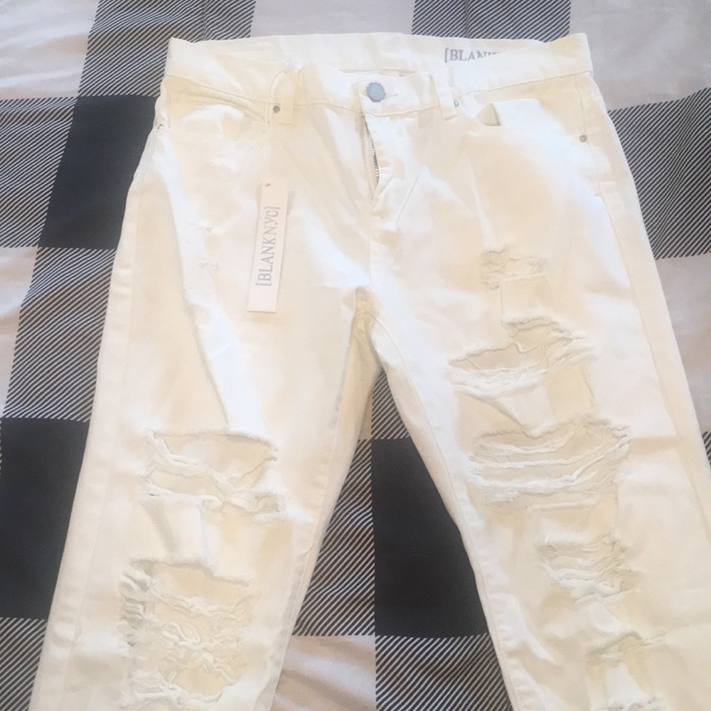 White denim boyfriend jean